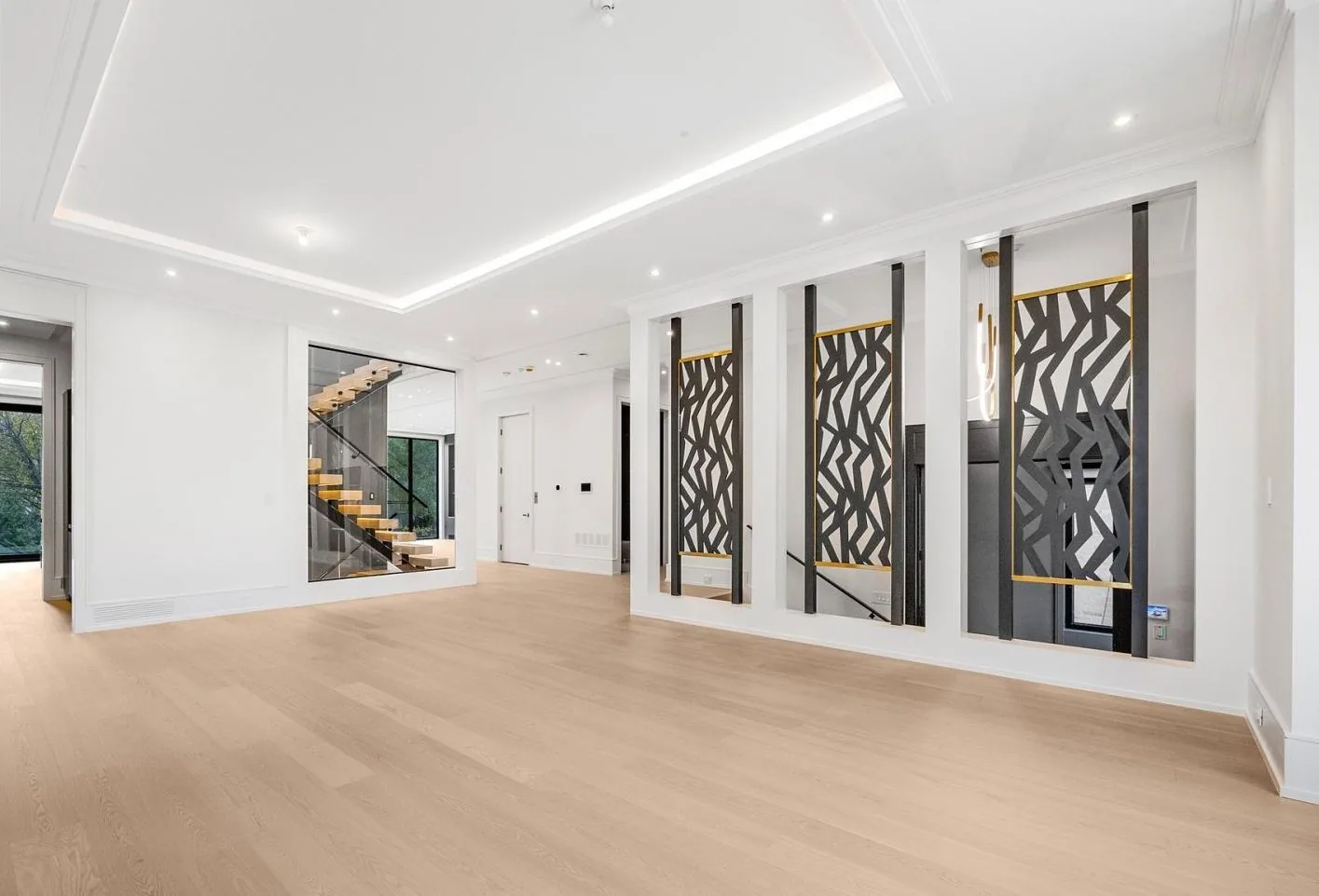 Kaizen 2000 Construction custom home — interior finishes