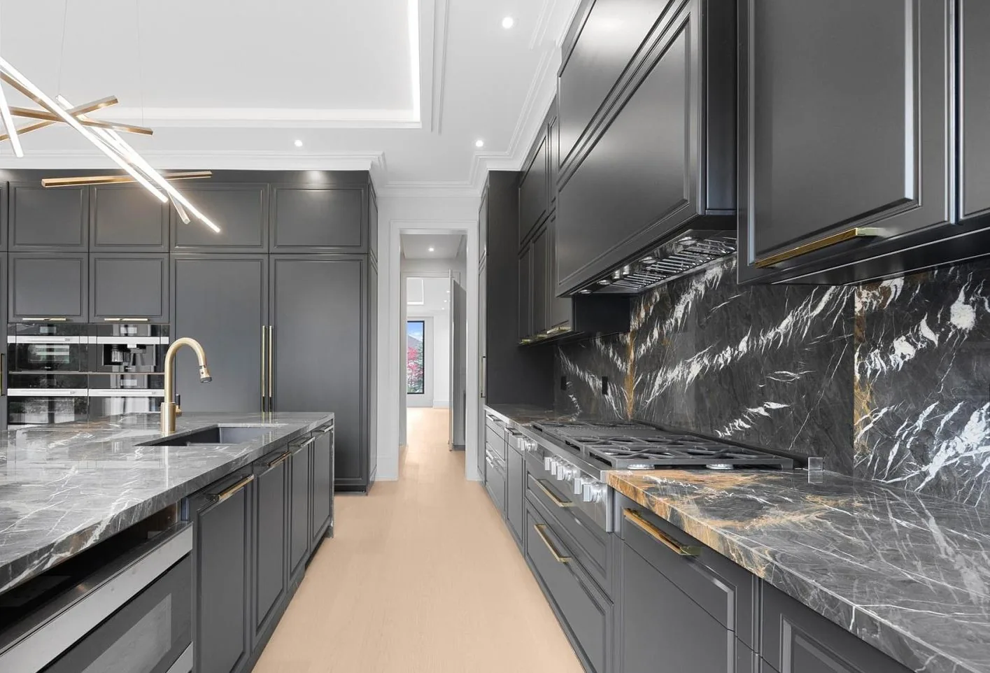 Kaizen 2000 Construction custom home — interior finishes