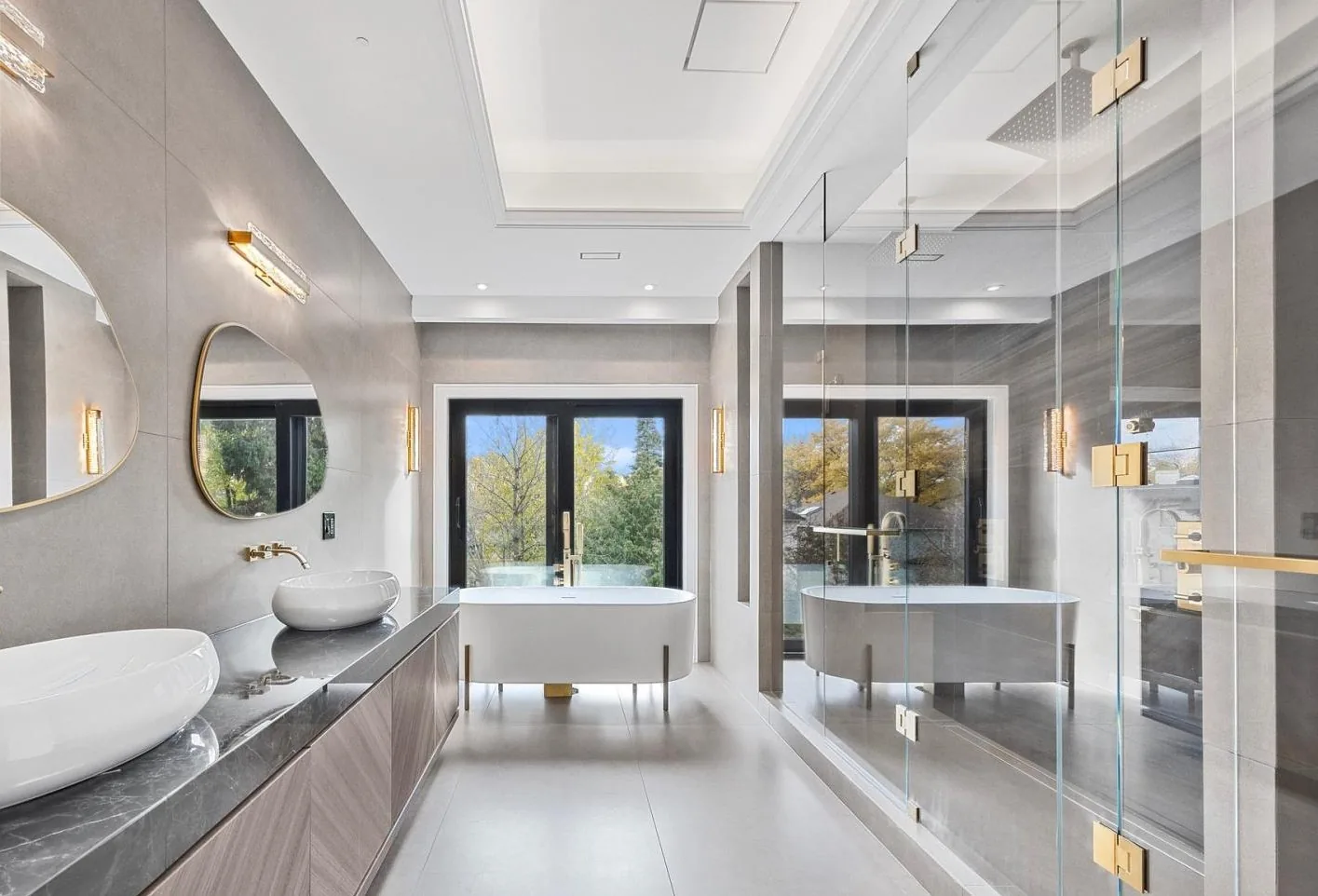 Kaizen 2000 Construction custom home — interior finishes