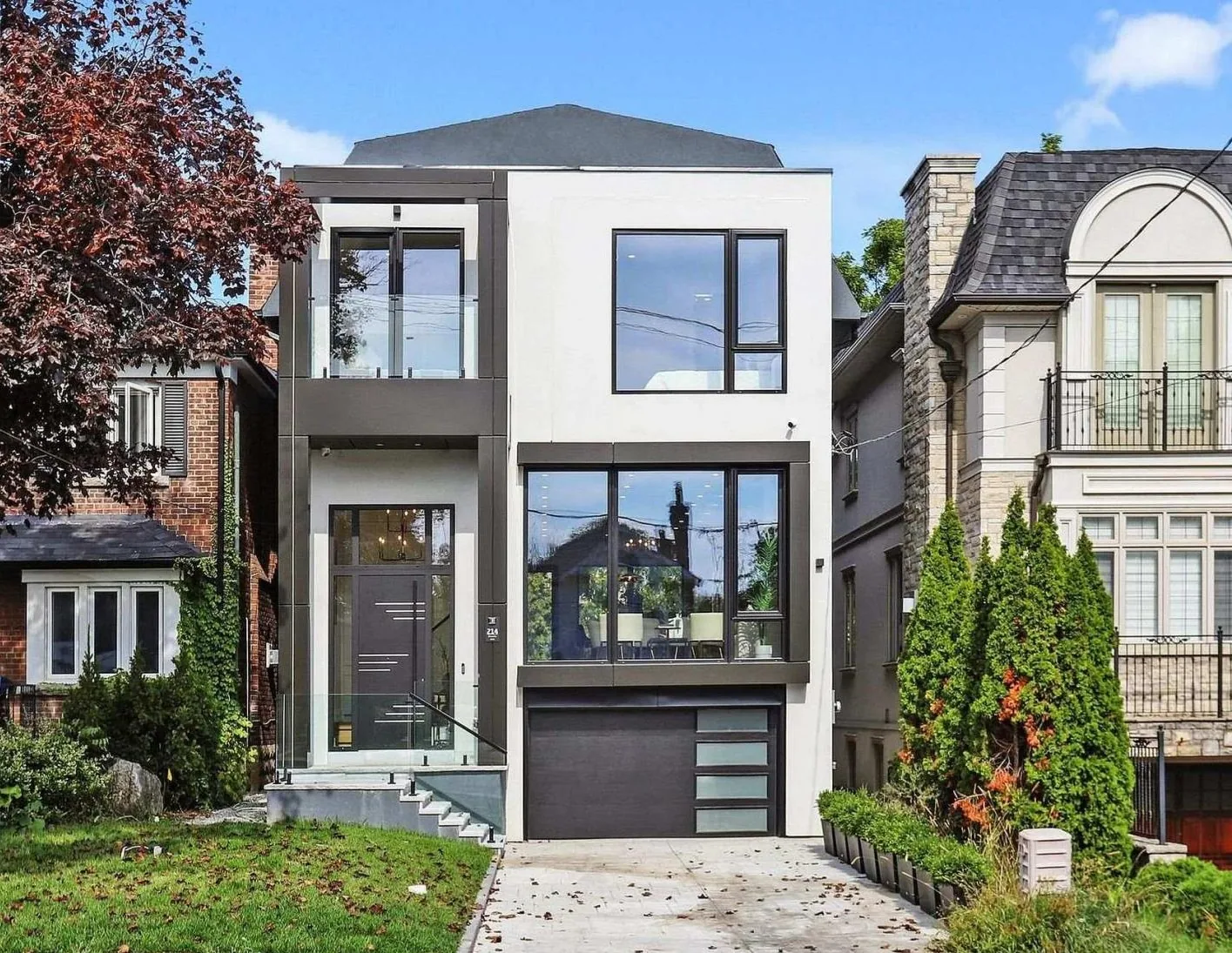 Kaizen 2000 Construction custom home — exterior